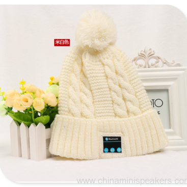High Quality Bluetooth Beanie Hat With Headphone 4