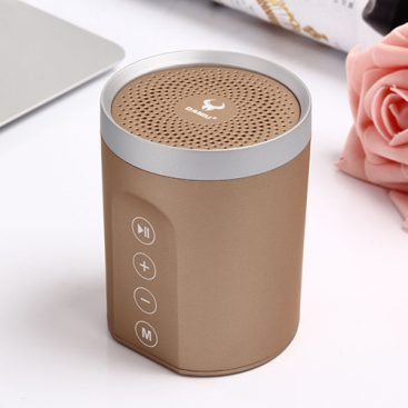 high-quality-wireless-mini-multifunctional-desktop-hifi-bluetooth-speaker-06